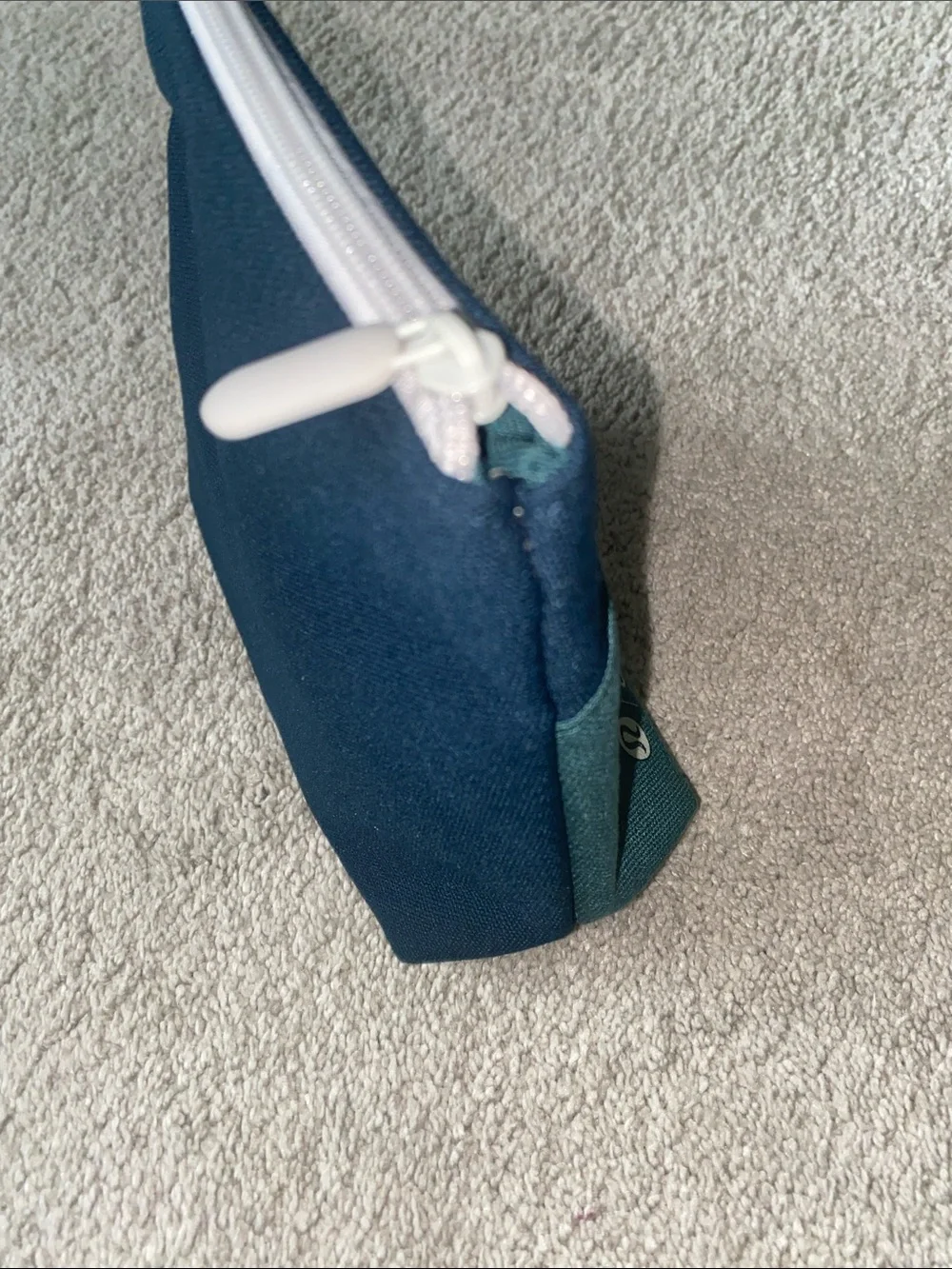 Lululemon x Saje Wellness canvas zipper pouch in green and blue‎
